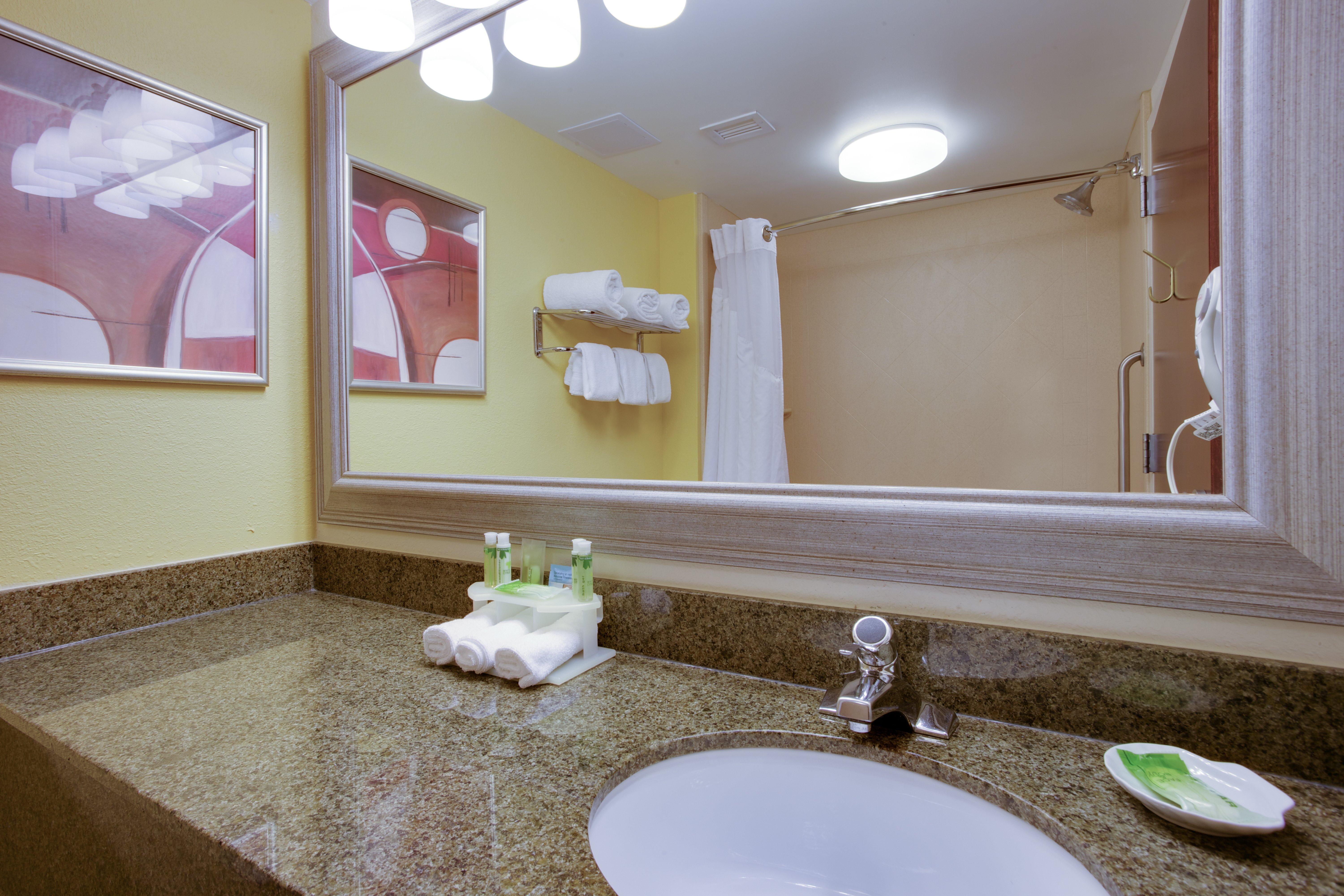Holiday Inn Express Hotel & Suites Charleston-Ashley Phosphate By Ihg North Charleston Luaran gambar